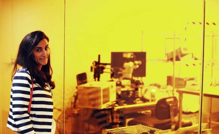 dagdeviren in front of yellowbox