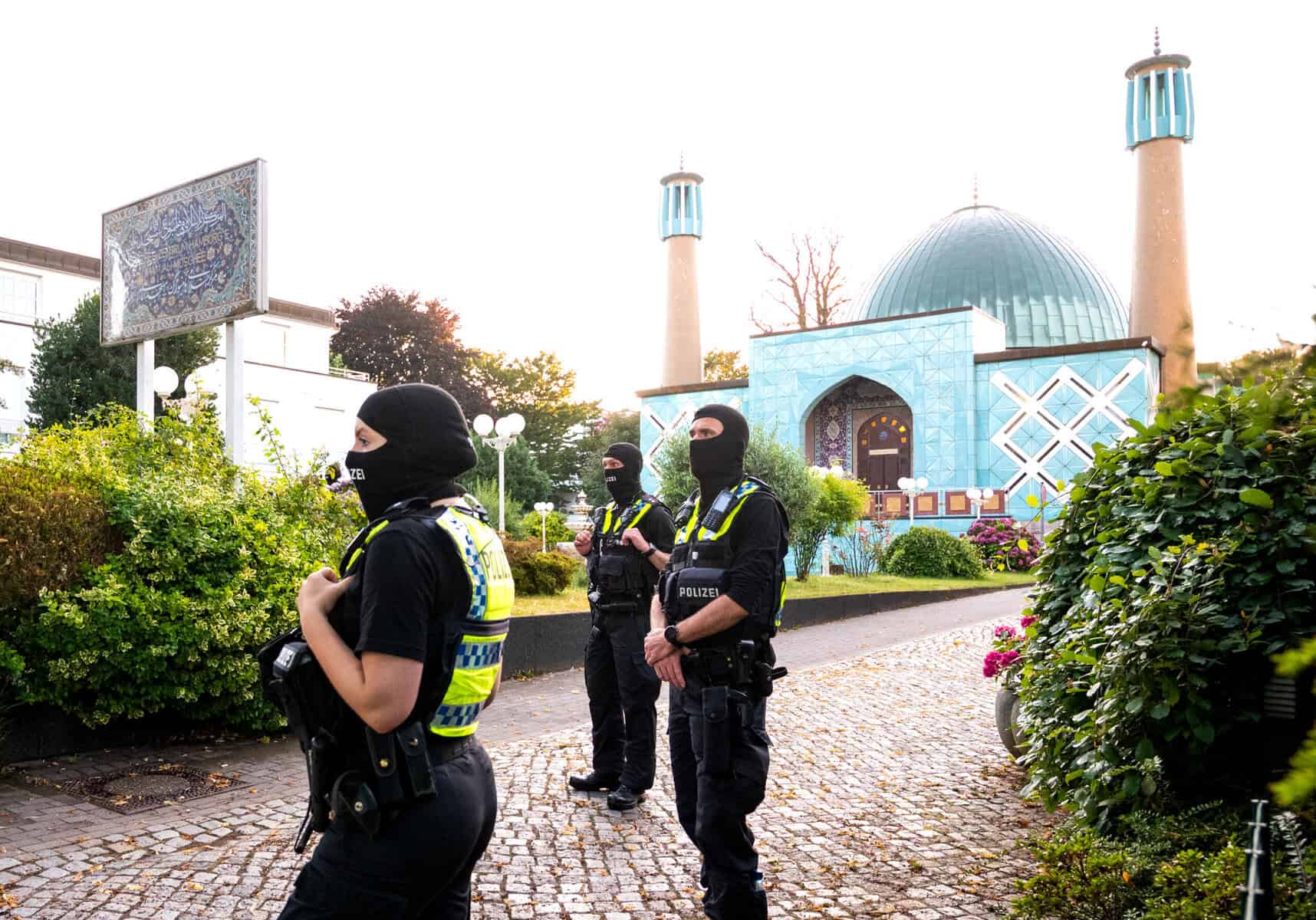 Bundesweite Razzien: Islamisches Zentrum Hamburg verboten