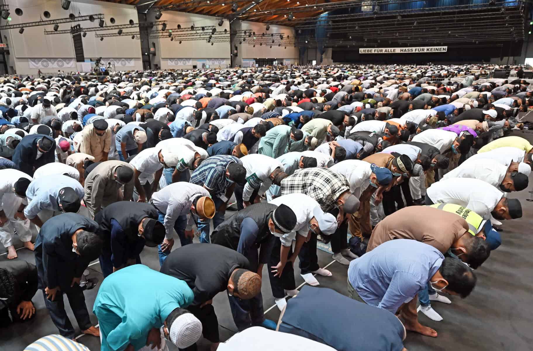 „Liebe für alle, Hass für keinen“: 50.000 Menschen zu Ahmadiyya-Konferenz erwartet