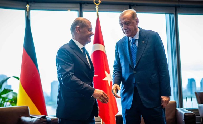 Mehr Abschiebungen: Verstärkt Deutschland die Rückführungen in die Türkei?