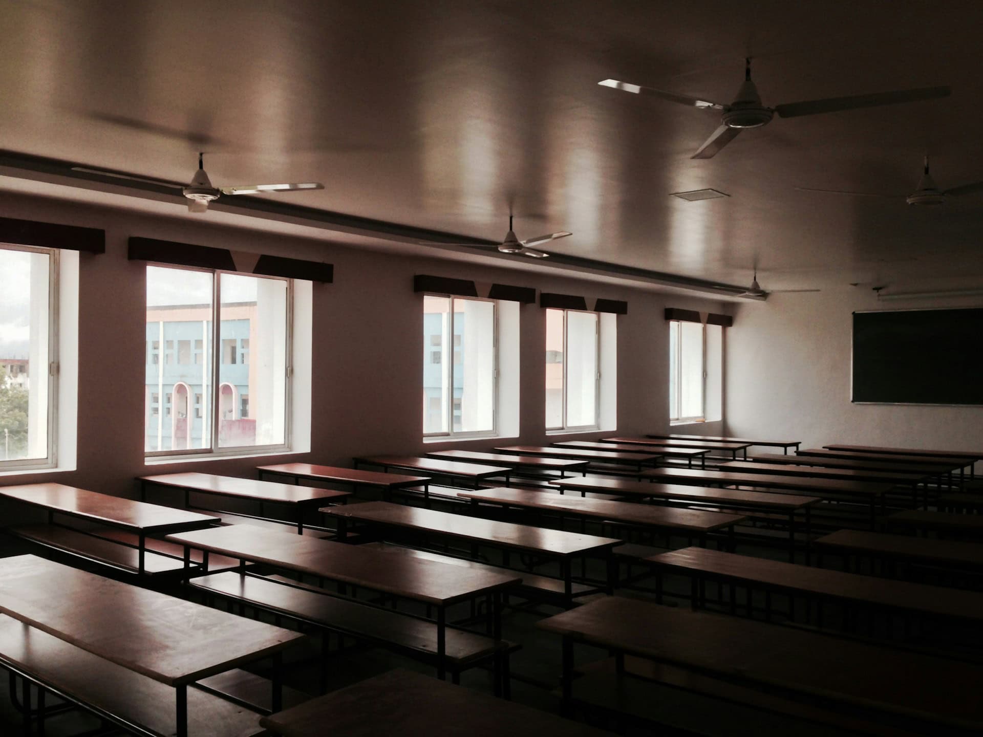 Kirgistan beugt sich Druck: Gülen-Privatschulen an die Türkei übergeben