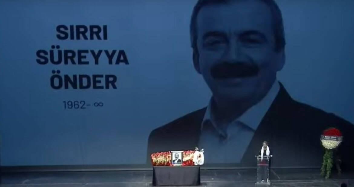Tod von Sırrı Süreyya Önder und Angriff auf CHP-Chef erschüttern Türkei