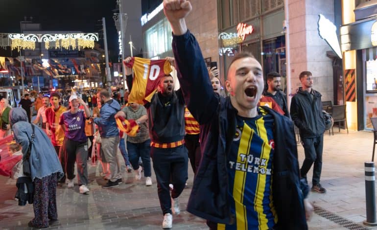 fenerbahce,and,galatasaray,fans,together,celebrate,,celebration,of,galatasaray,championship