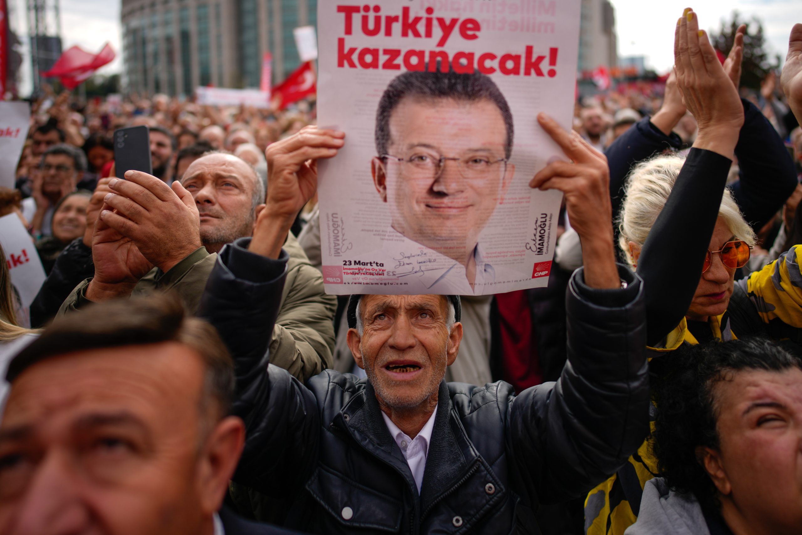 türkische oppositionelle demonstrieren in istanbul